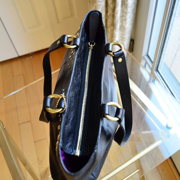 Coach black leather handbag with gold grommets - Picture 12 of 16